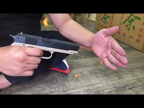 Colt shell-ejecting soft bullet toy gun, Glock children's model pistol shooting toy for boys